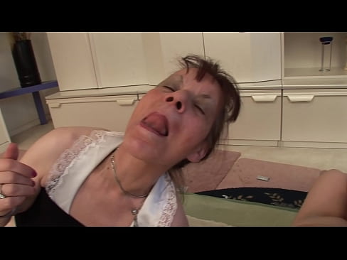 ❤️ Dua nenek dan satu kakek memiliki threesome ❤❌ Video porno di porno id.mass-pr.ru
